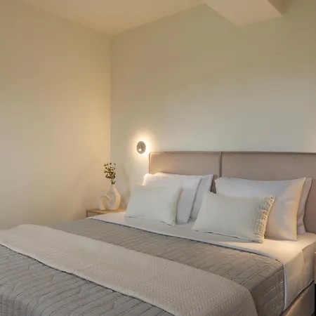 Marina Residences Lassi 펜션 라시