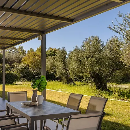 Marina Residences Lassi